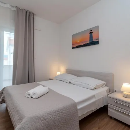 Brico - Heated Pool *