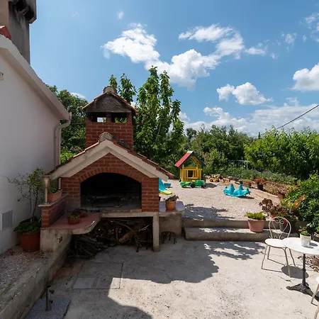 Appartement Brico - Heated Pool *