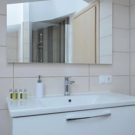 Brico - Heated Pool Trogir